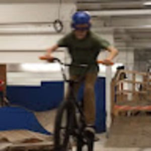 Meet your Posher, Julian